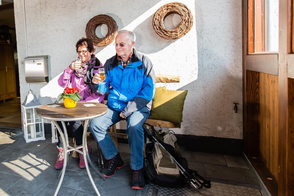 Hotel Roeb Nideggen Bagian luar foto