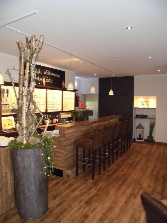 Hotel Roeb Nideggen Bagian luar foto